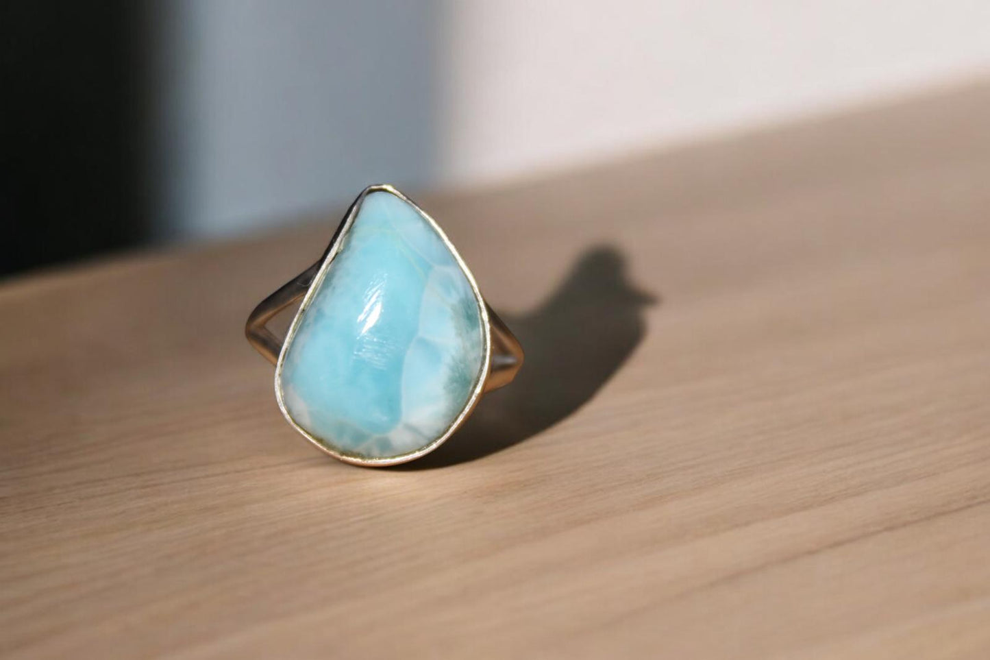 Larimar Ring – Tropfen des Meeres